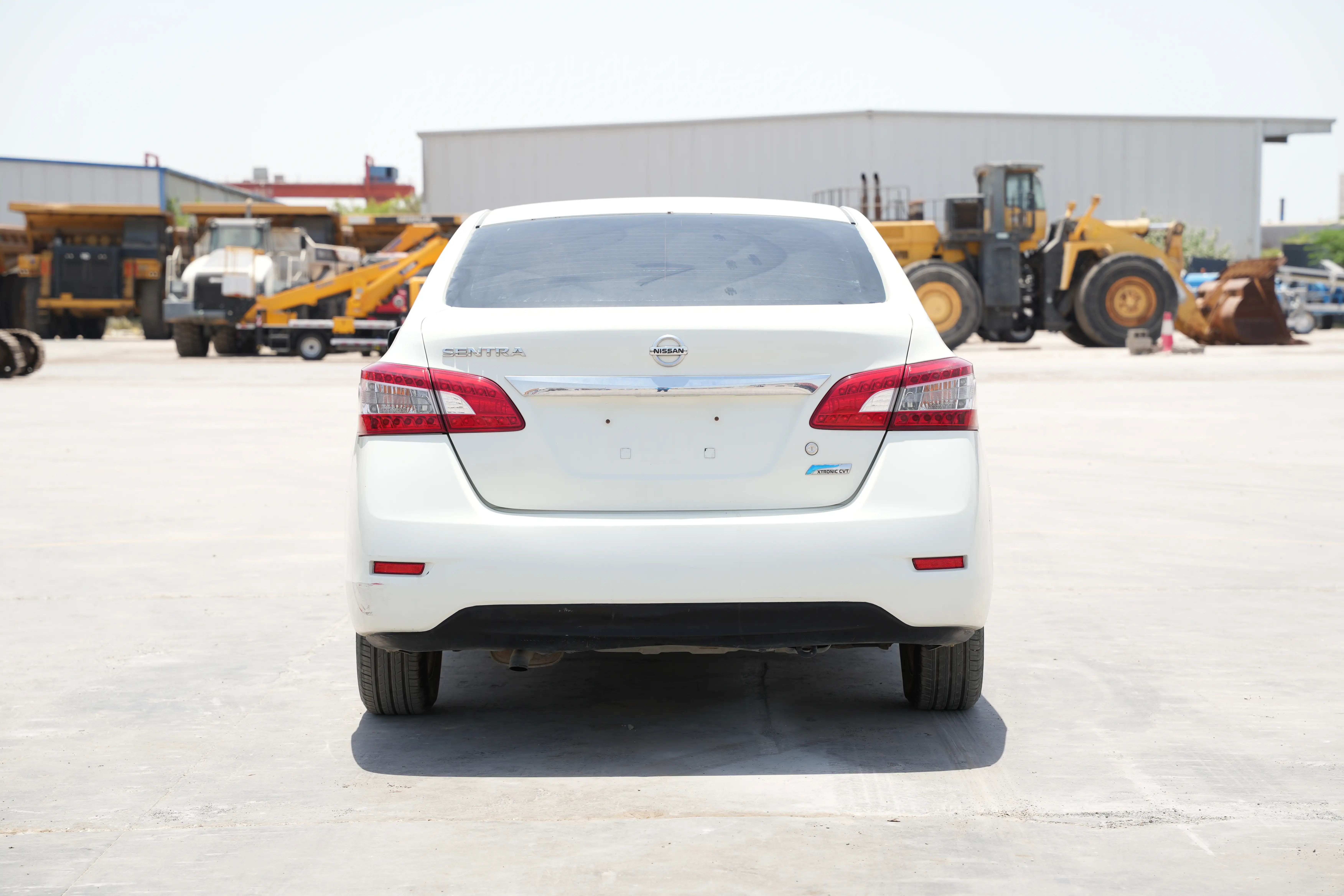 Product-Nissan Sentra 4-door sedan-exterior