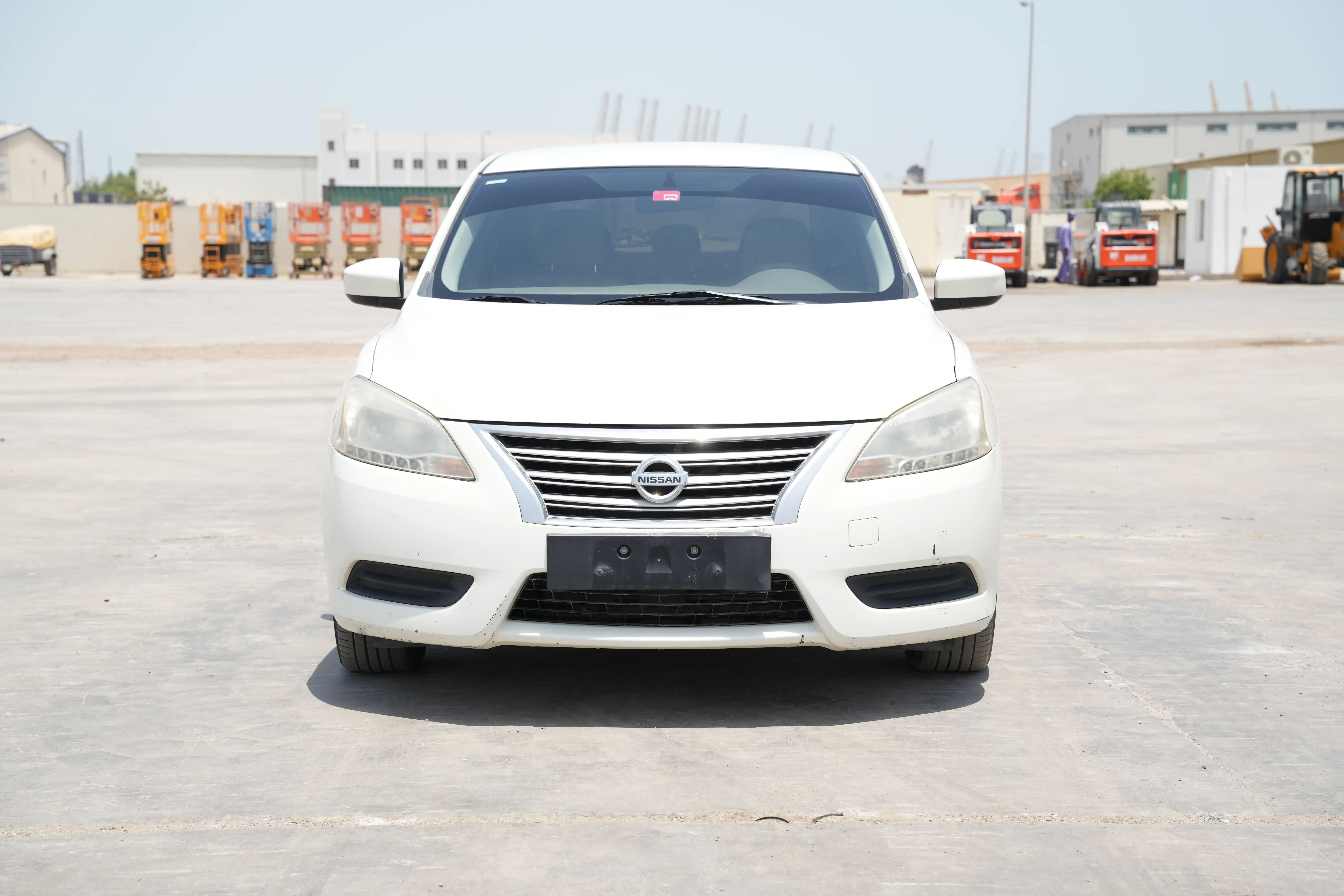 Product-Nissan Sentra 4-door sedan-exterior