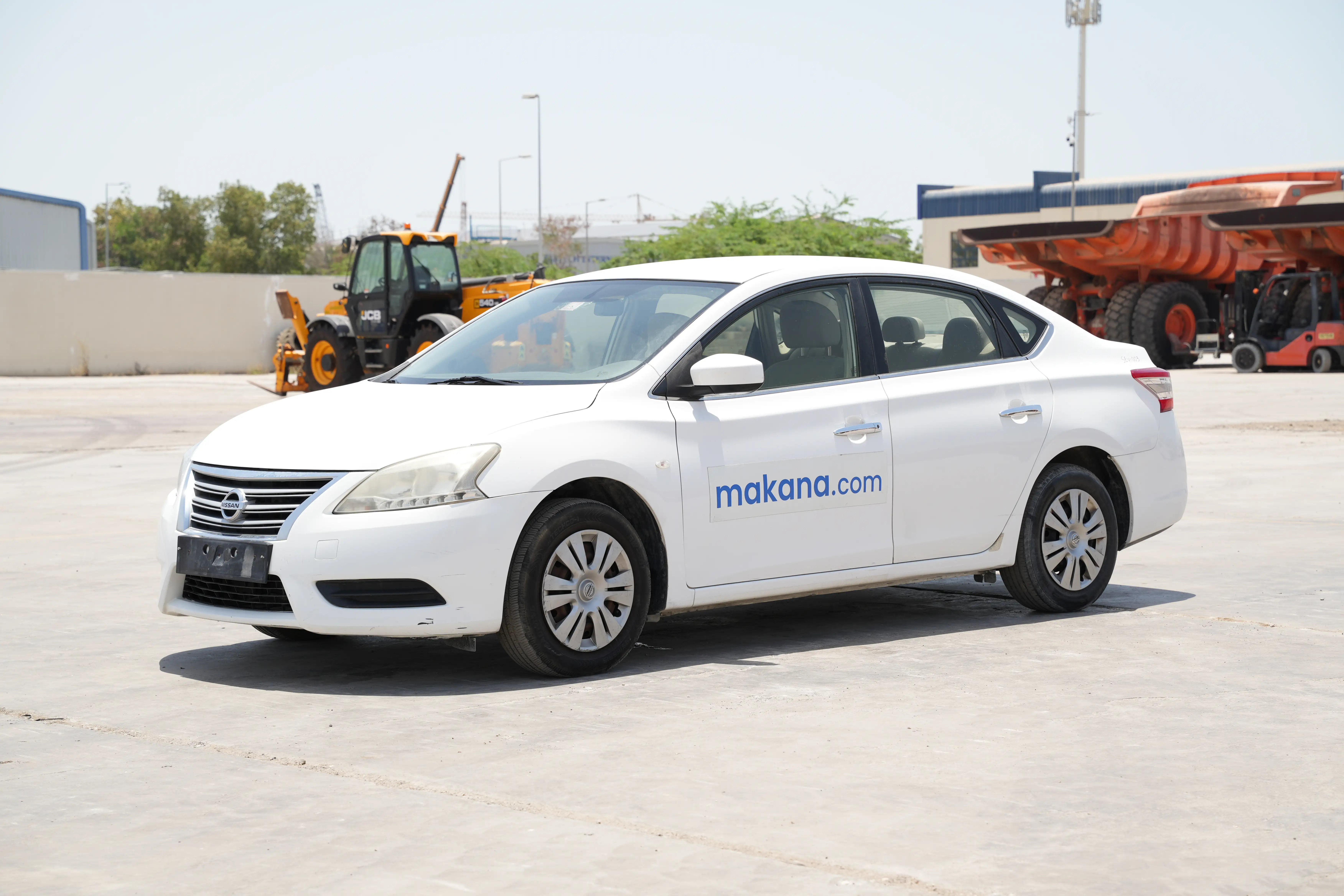 Product-Nissan Sentra 4-door sedan-exterior