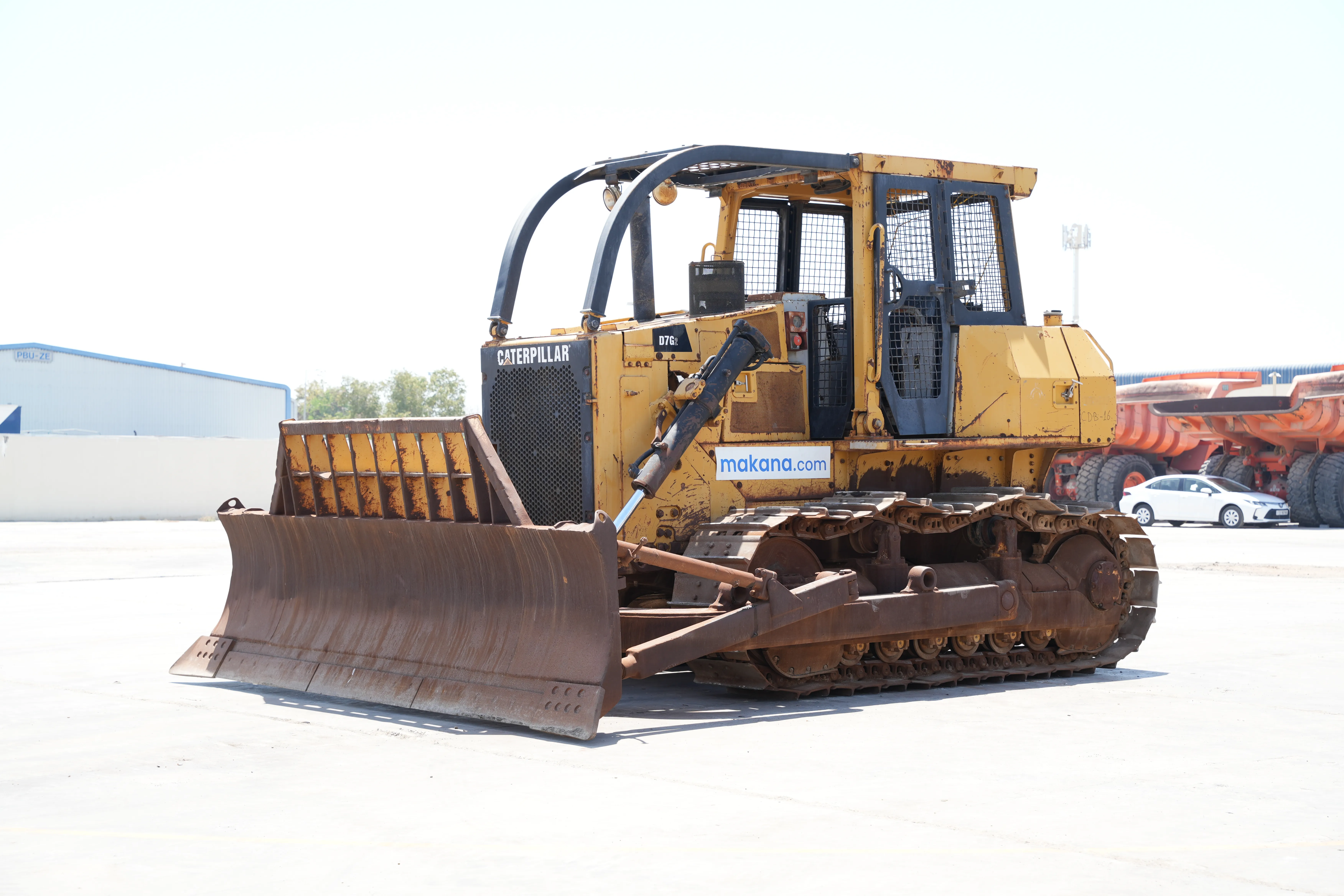 Product-Cat D7G Series 2 crawler dozer-exterior
