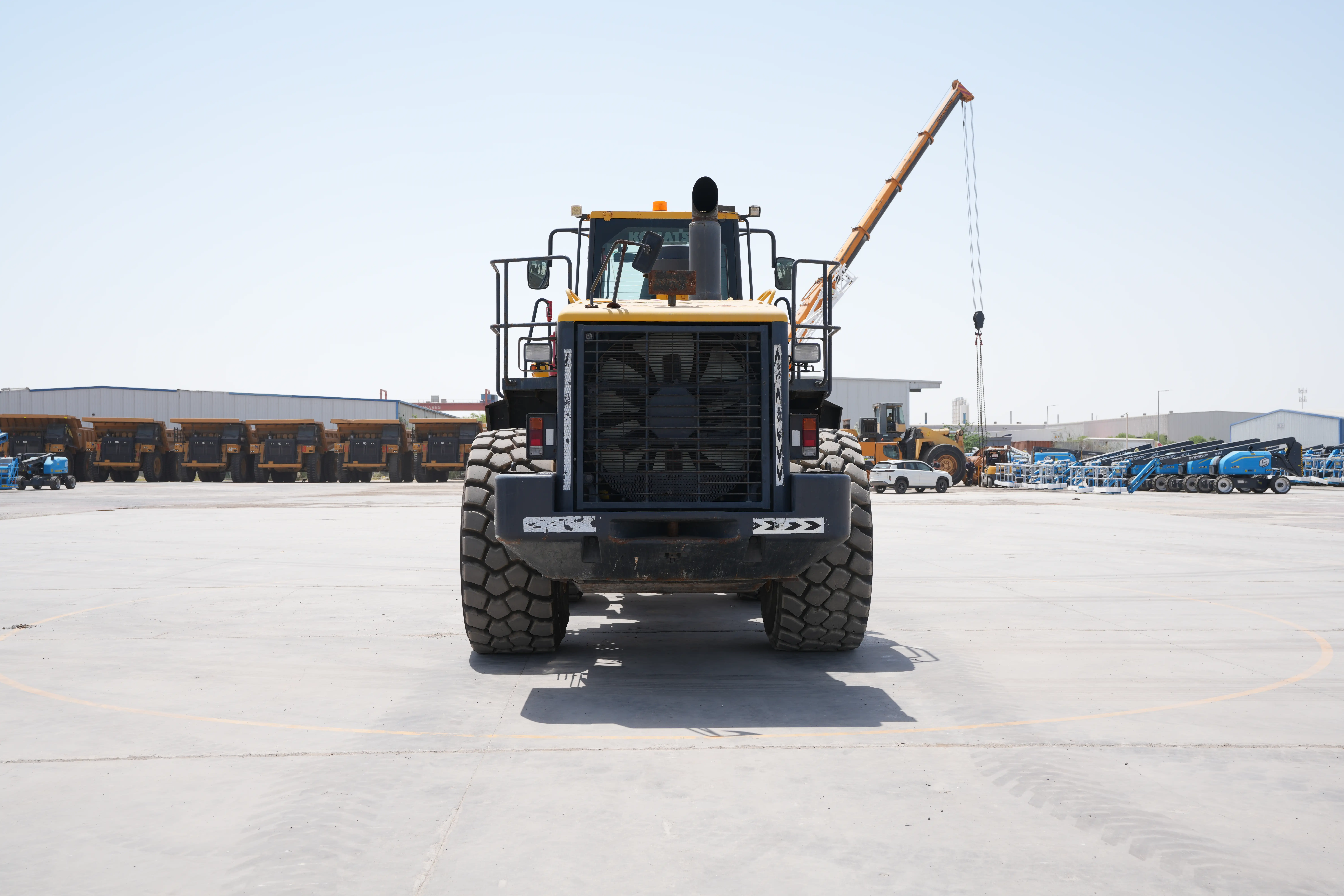 Product-Komatsu WA500-6R wheel loader-exterior