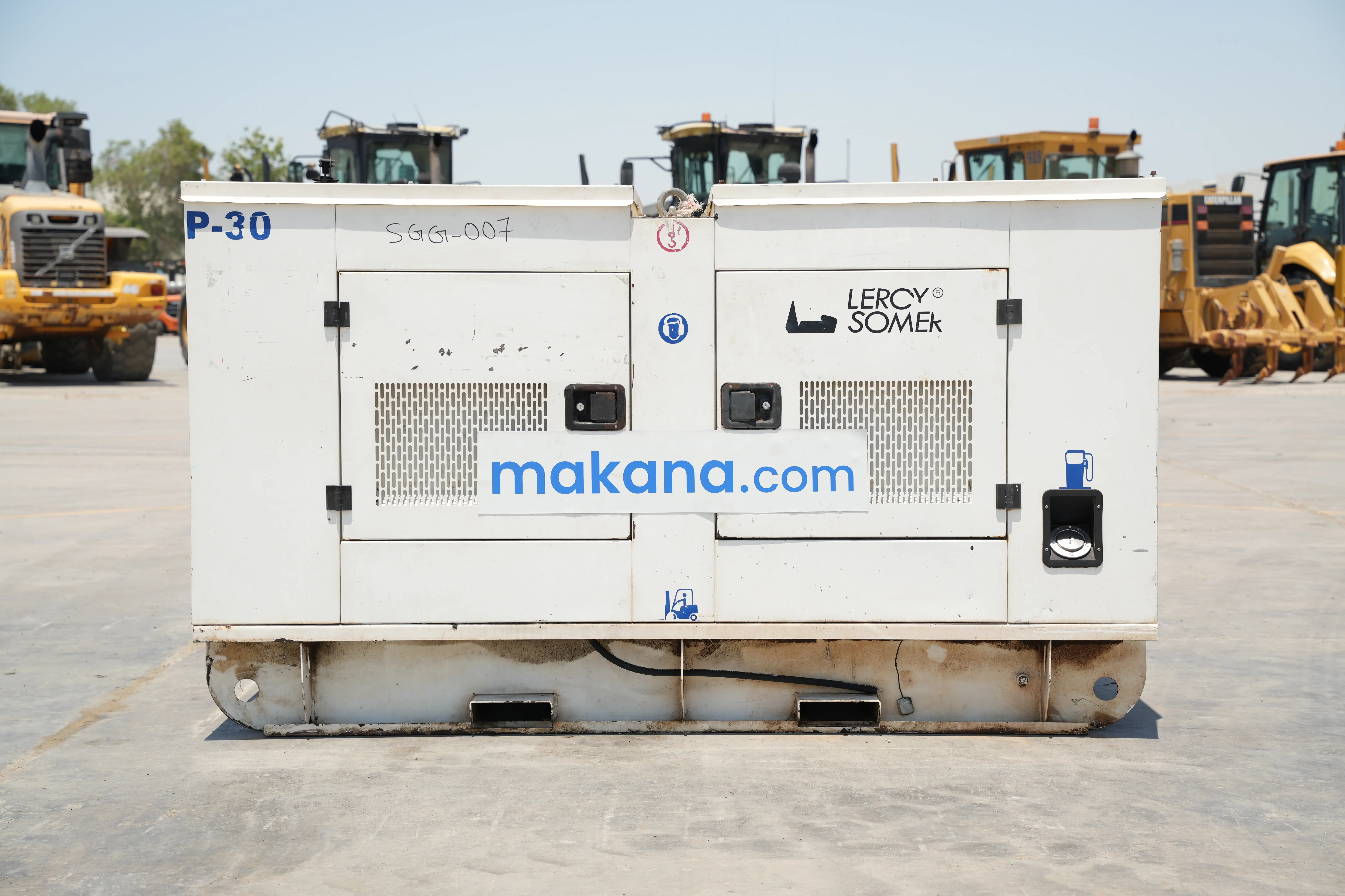 Product-Perkins 30 kVA stationary generator-exterior