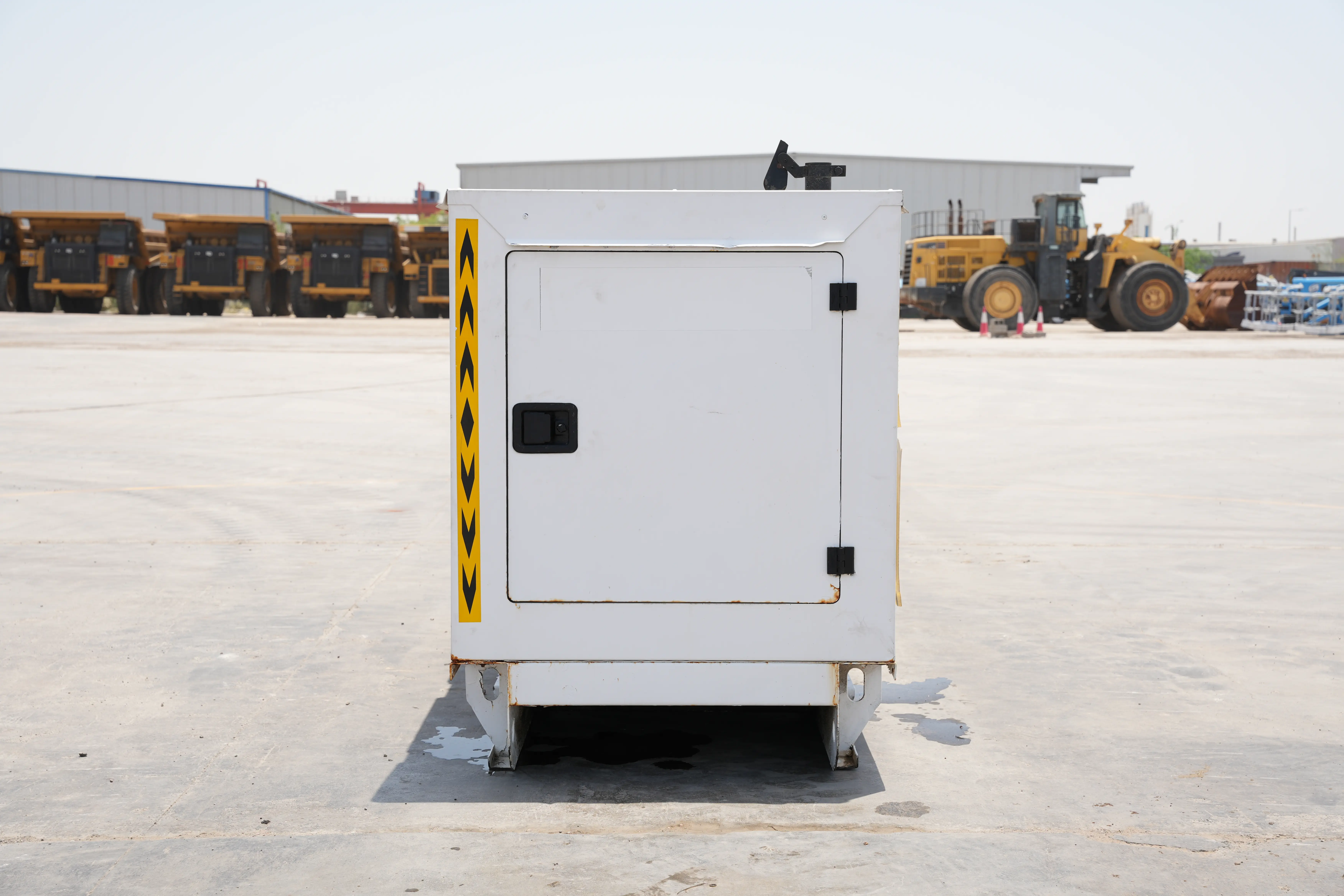 Product-Perkins 30 kVA stationary generator-exterior