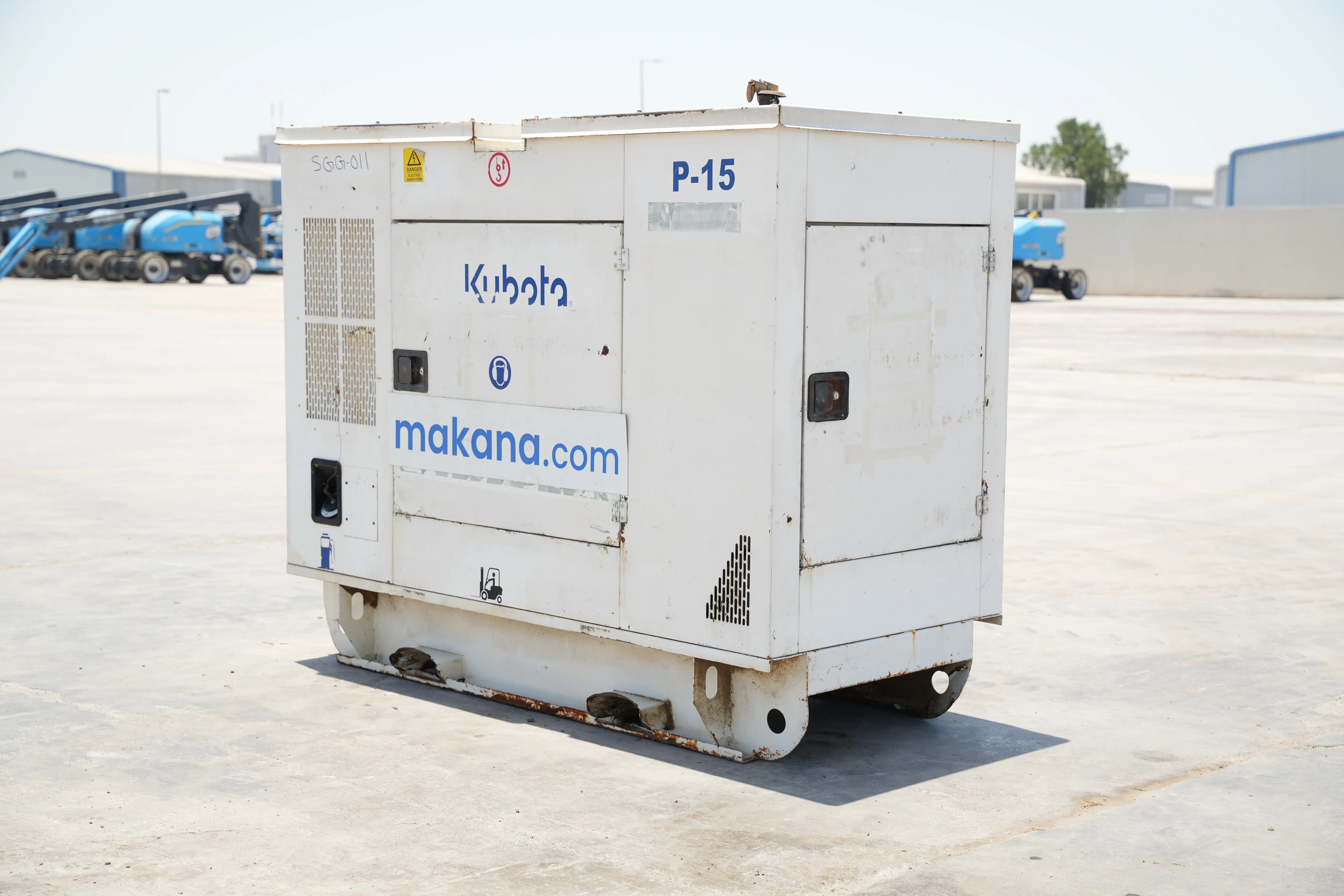 Product-Kubota 15 kVA stationary generator-exterior