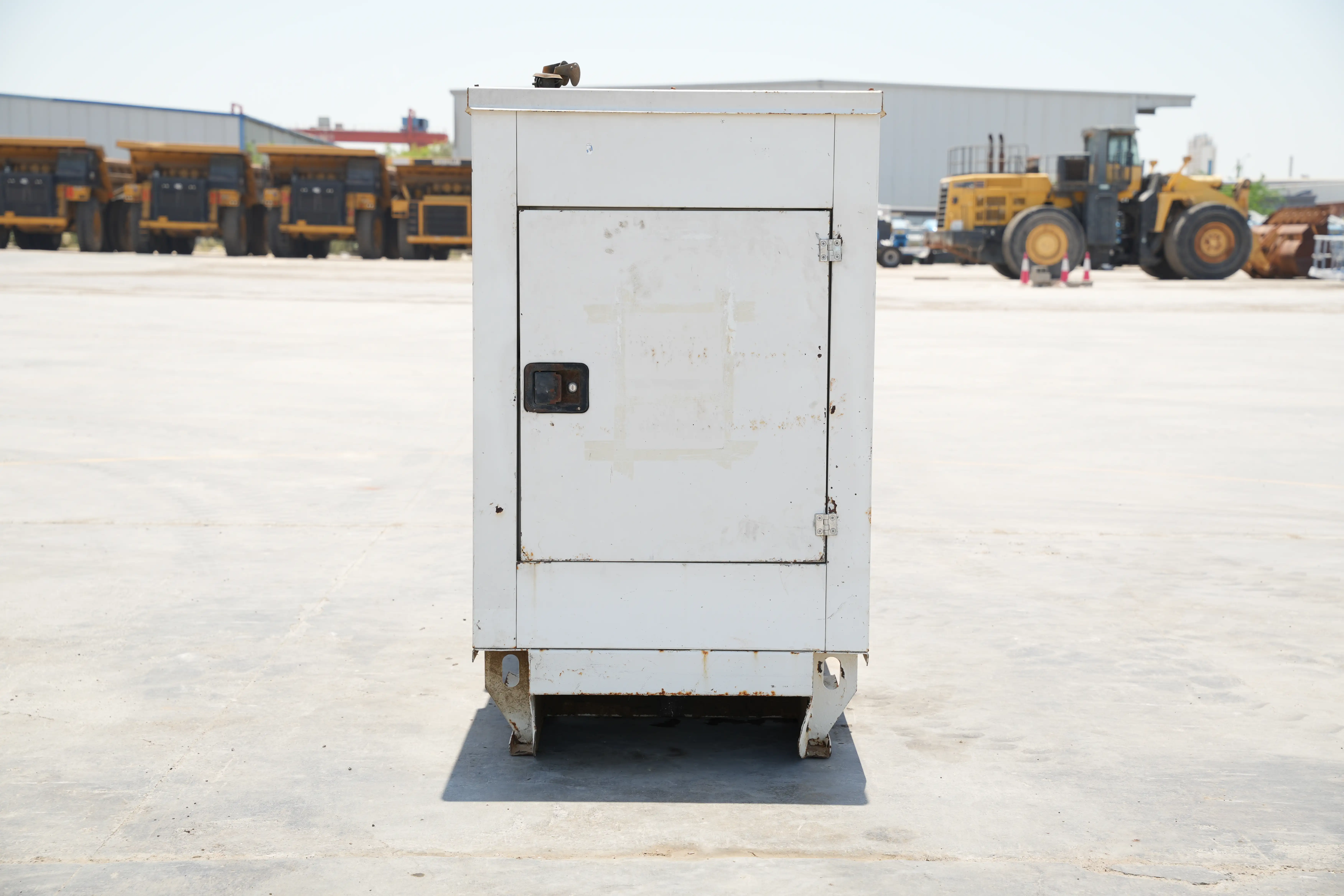 Product-Kubota 15 kVA stationary generator-exterior