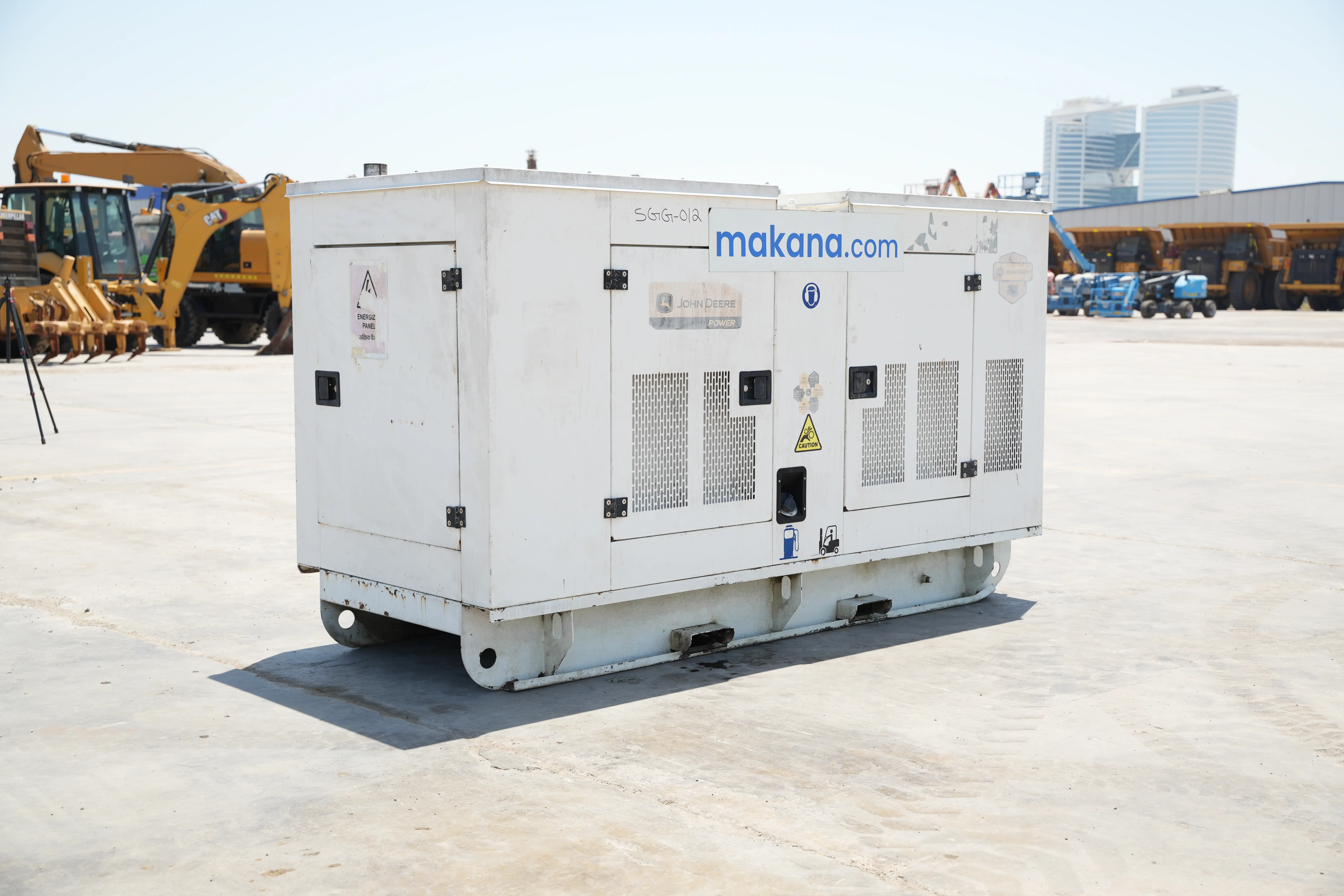 Product-John deere 80 kVA stationary generator-exerior