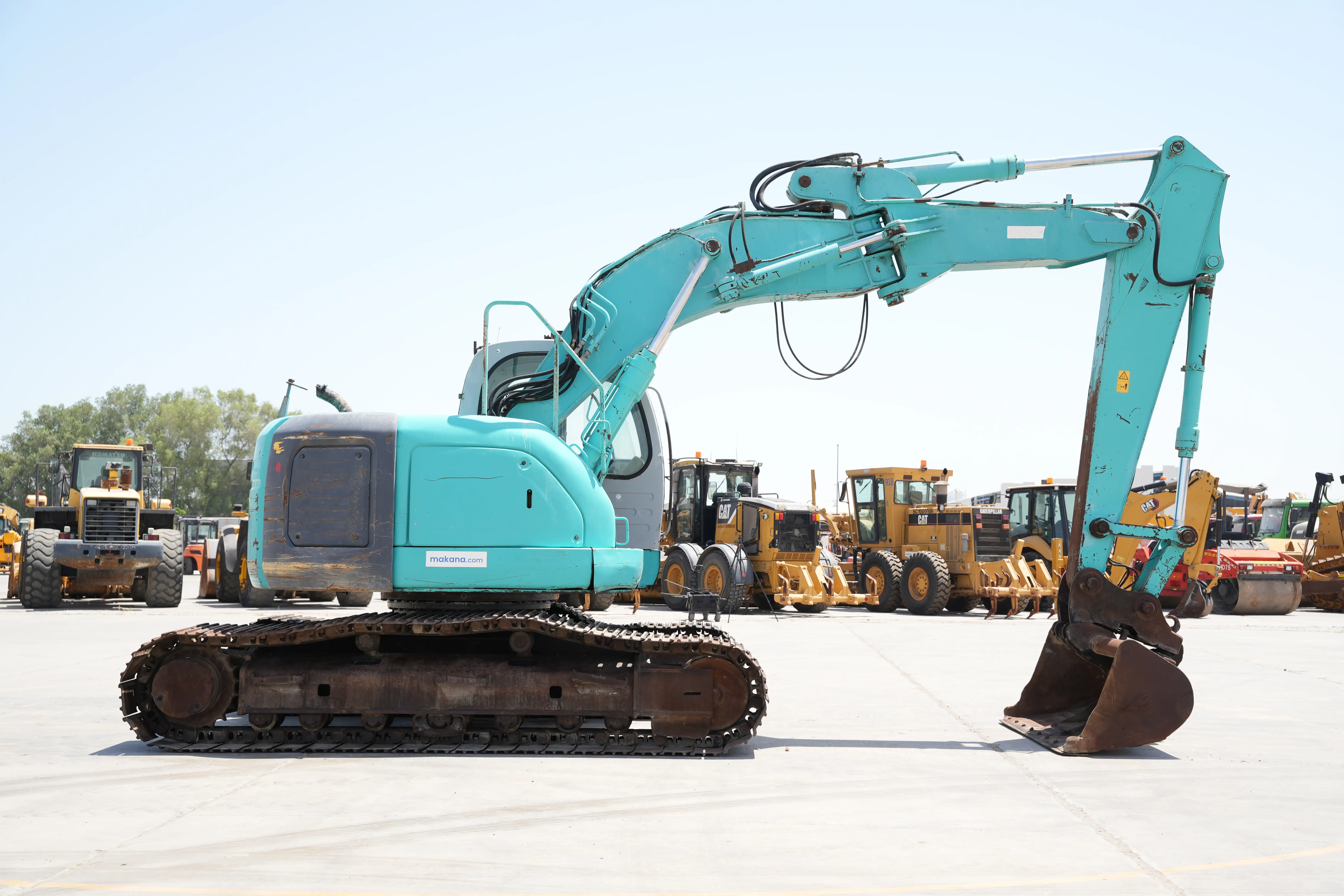 Product-Kobelco SK200SR medium excavator-exterior