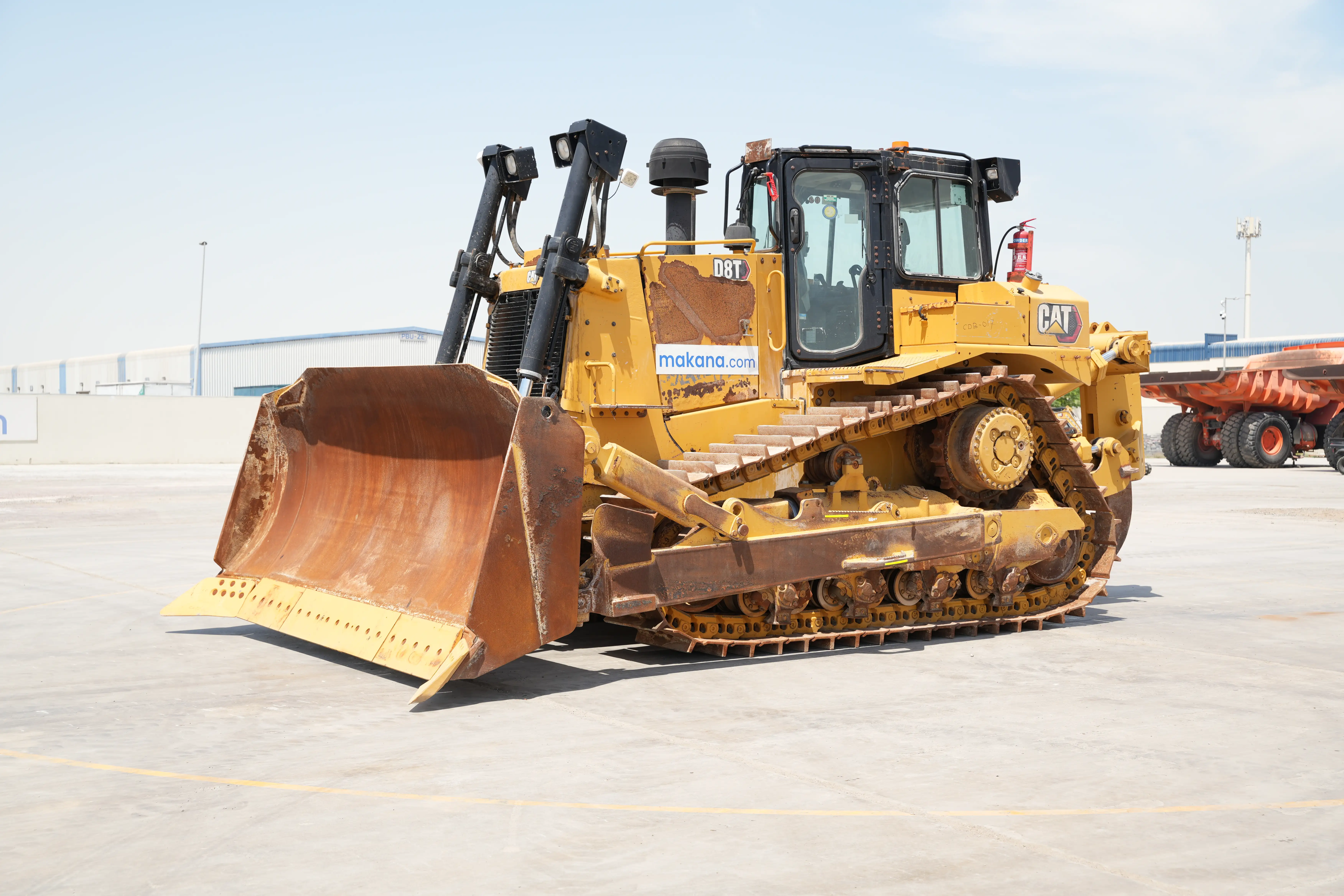 Product-Cat D8T crawler dozer-exterior