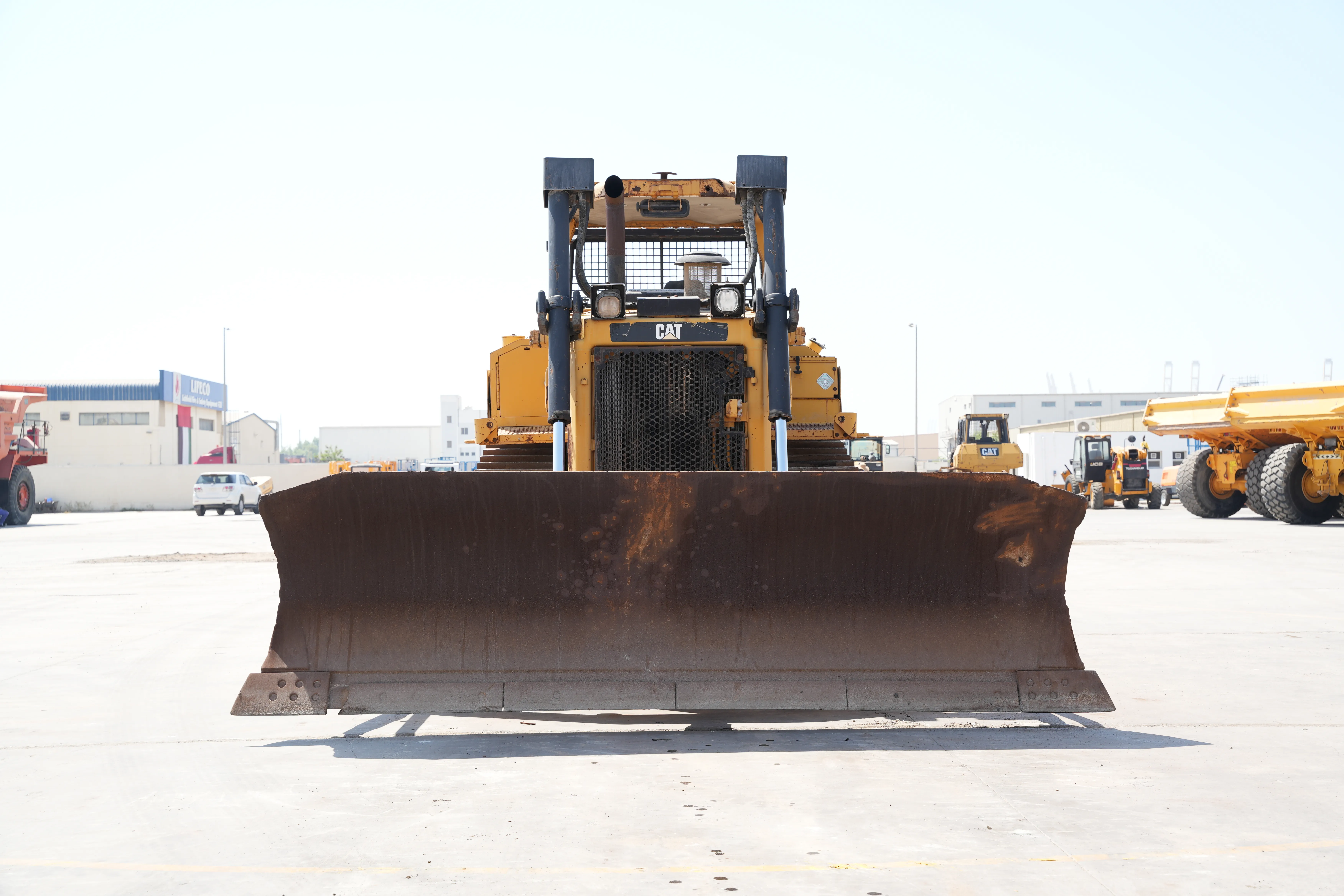 Product-Cat D6R XL crawler dozer-exterior