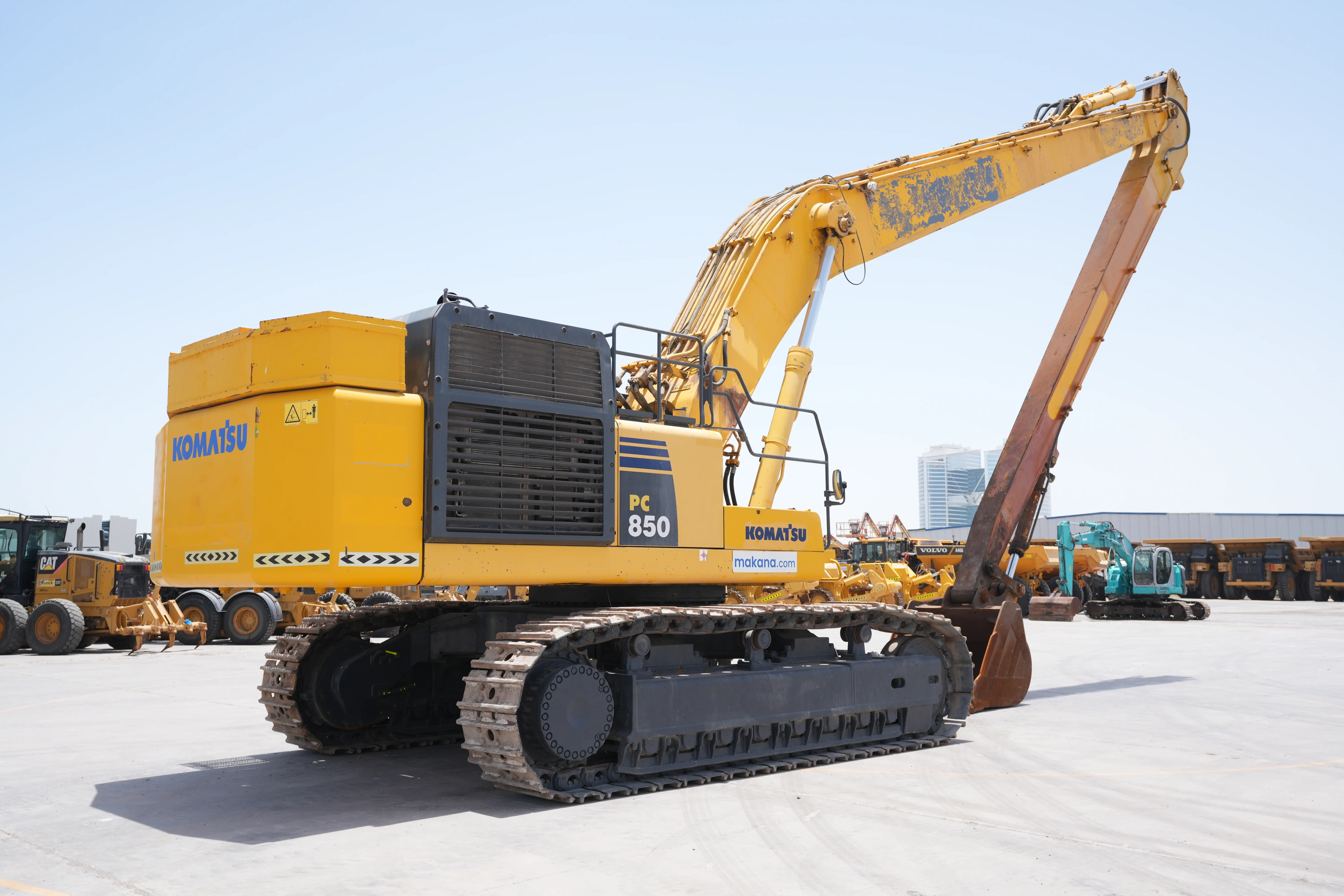 Product-Komatsu PC850-8R1 long boom excavator-exterior