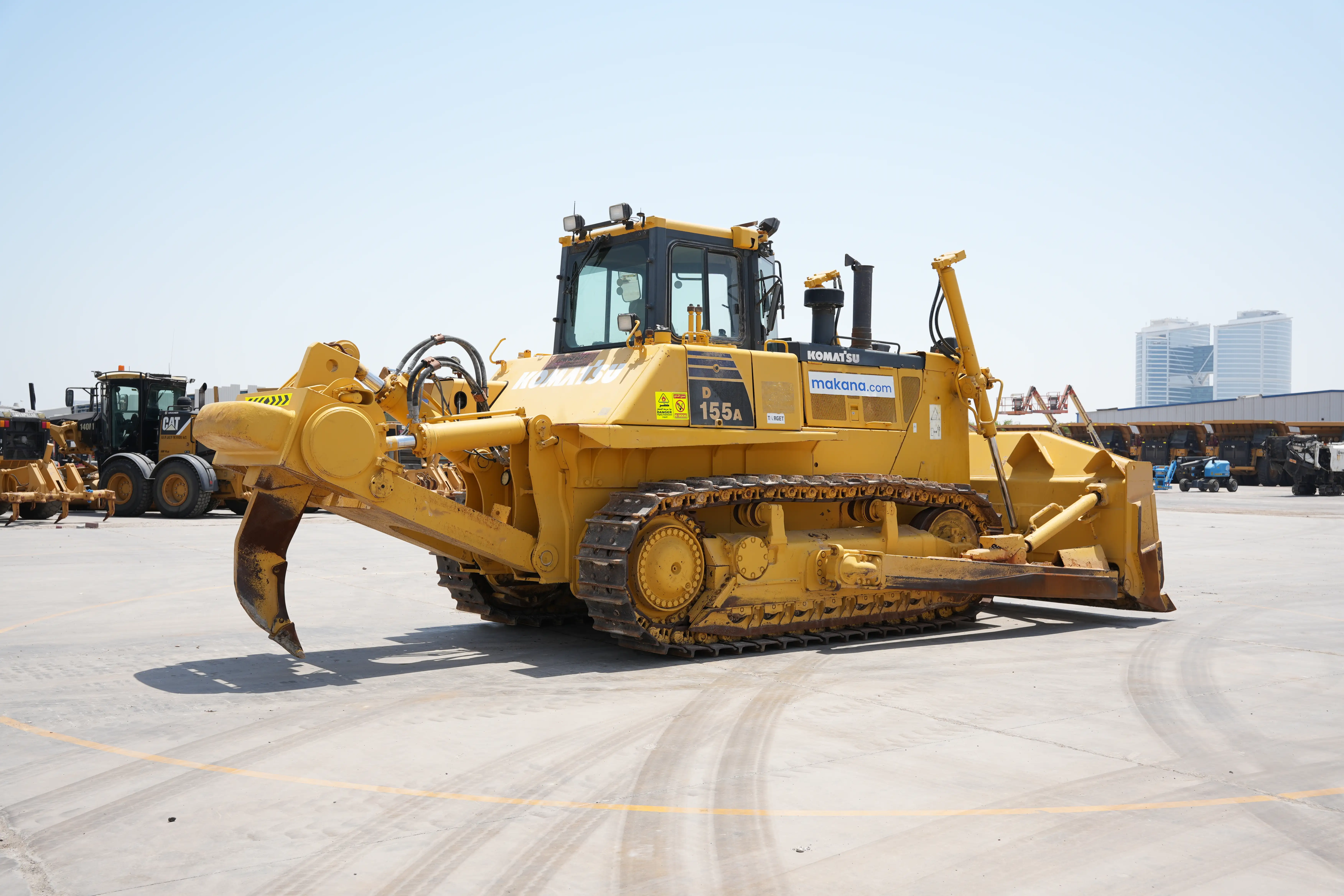 Product-Komatsu D155A-6 crawler dozer-exterior