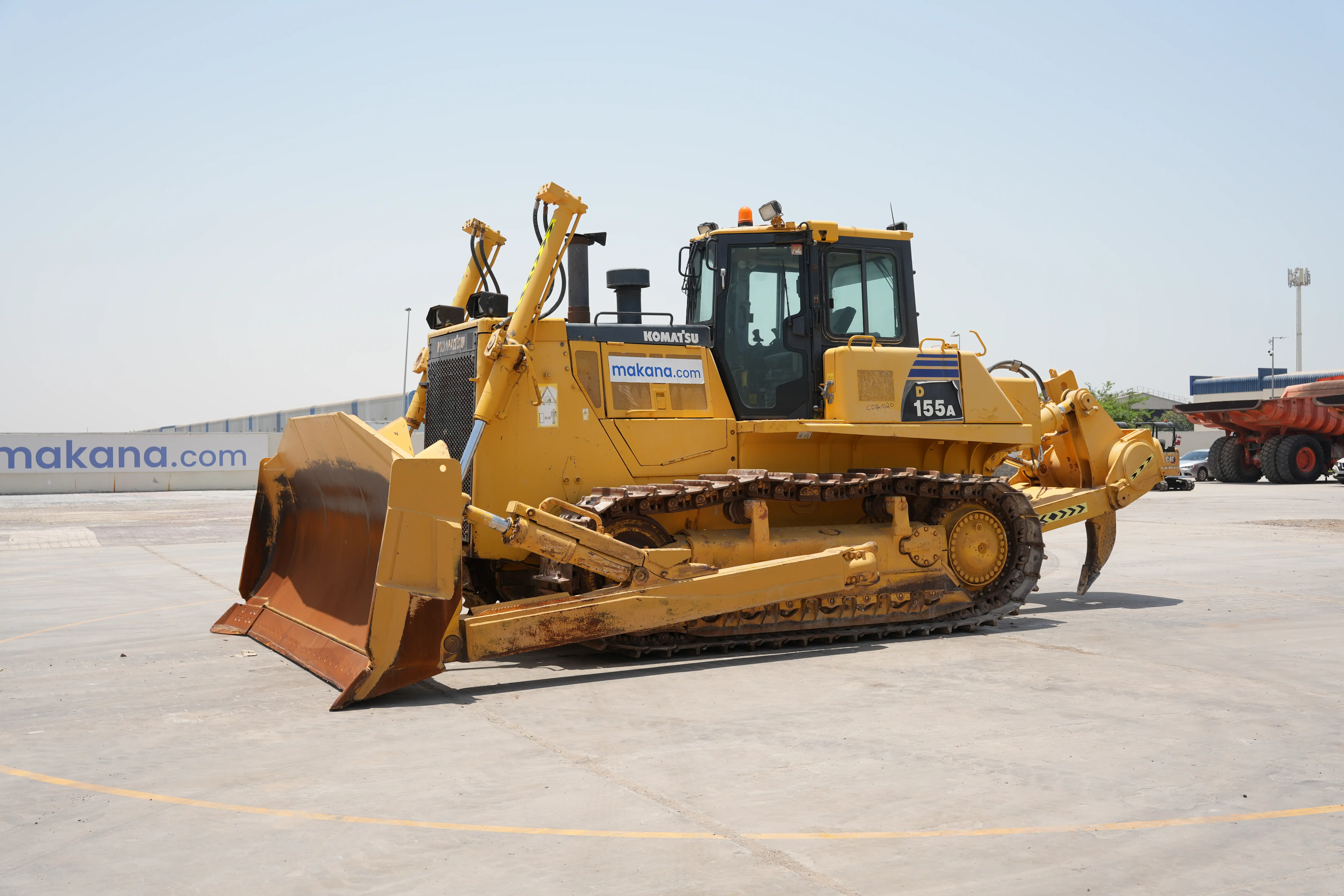Product-Komatsu D155A-6R crawler dozer-exterior