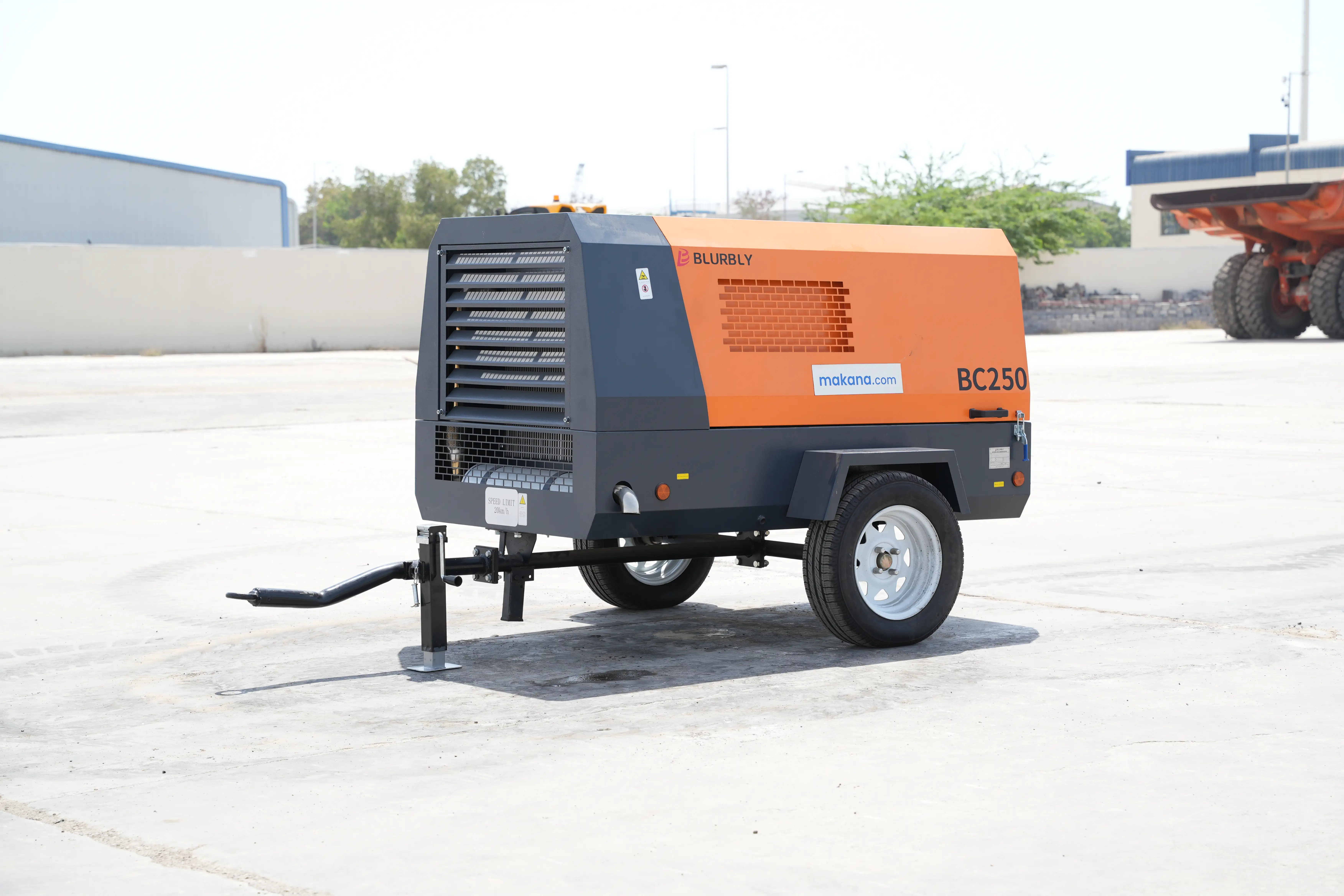 Product-Blurbly BCS250-8 air compressor-extrior