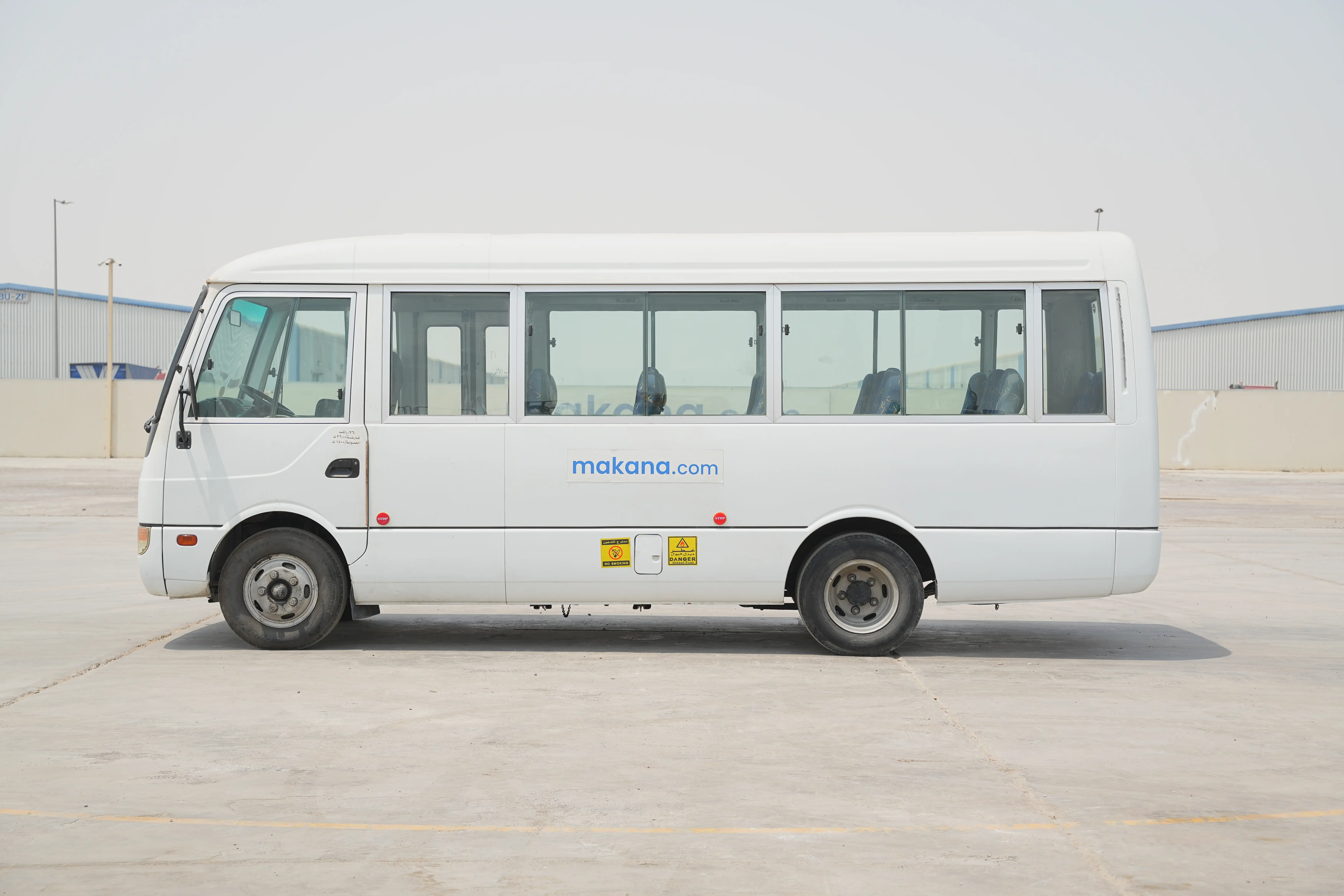 Product-Mitsubishi-Fuso-Rosa-26-seater-bus-exterior