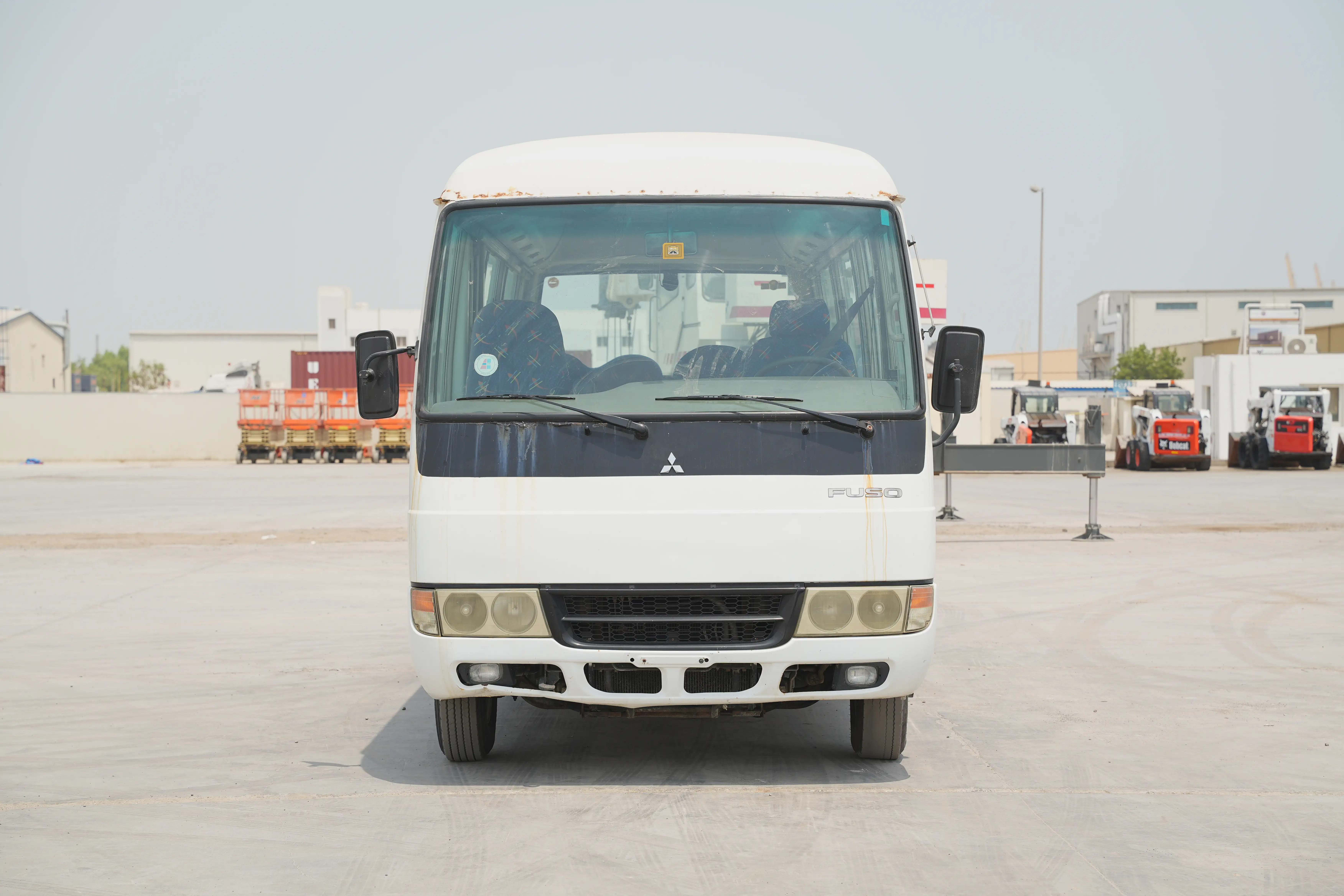 Product-Mitsubishi-Fuso-Rosa-26-seater-bus-exterior