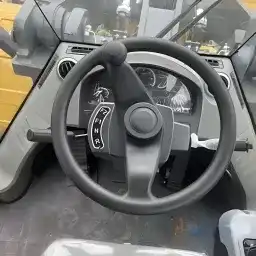 Generation-XCMG-ZL50-Wheel-loaders-interior