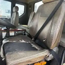 Generation-Tata-Daewoo-Novus-Truck-mounted-boom-lifts-interior