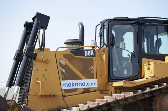 لماذا تحظى جرافات D8R وD155A بشعبية في الإمارات؟