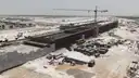ما المعدات الثقيلة اللازمة لمشروع طريق الجزر الوسطية في أبوظبي؟