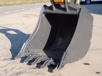 Generation-Case 770 Backhoe loaders-attachments