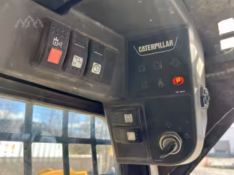 Generation-Cat 277 Compact track loaders-interior