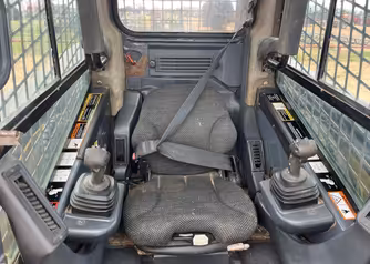 Generation-John deere 333 Compact track loaders-interior