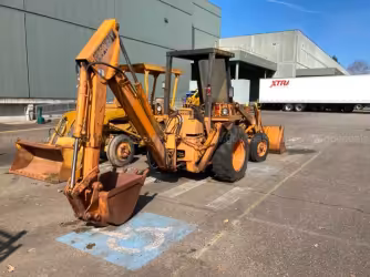 Generation-Case 480 Backhoe loaders-exterior