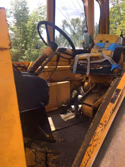 Generation-John deere 500 Backhoe loaders-interior