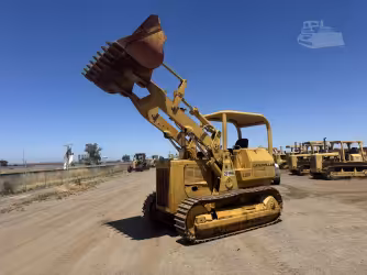 Generation-Cat 955 Crawler loaders-exterior