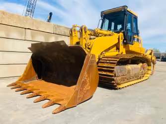 Generation-Cat 973 Crawler loaders-exterior