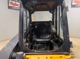 Generation-JCB 1110T Compact track loaders-interior