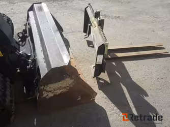 Generation-JCB 180T Compact track loaders-attachments