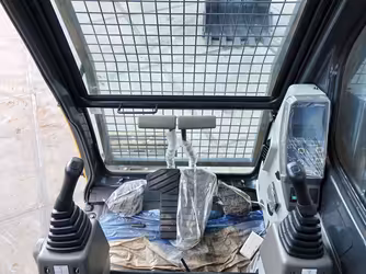 Generation-Hyundai  R215 Medium excavators-interior