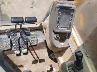 Generation-Cat 345 Large excavators-interior