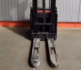 Generation-Toyota Staxio SWE Pallet stackers-attachments