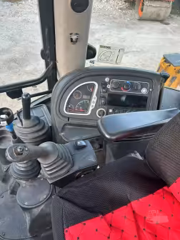 Generation-JCB 4CX Backhoe loaders-interior