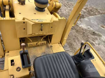 Generation-John deere 555G Crawler loaders-interior