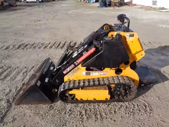 Generation-Boxer B320 Compact track loaders-exterior