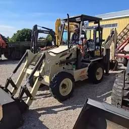 Generation-Ingersoll rand BL275 Backhoe loaders-video