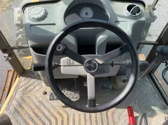 Generation-Volvo BL60 Backhoe loaders-interior