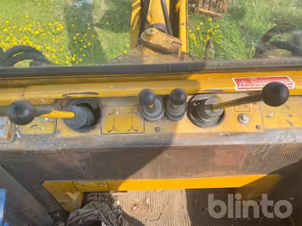 Generation-Volvo BM 616B Backhoe loaders-interior