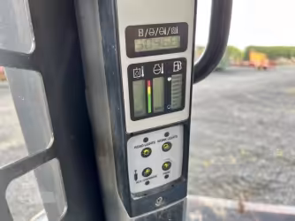 Generation-New holland C175 Compact track loaders-interior