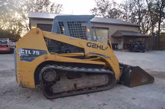 Generation-Gehl CTL75 Compact track loaders-exterior