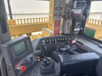 Generation-Cat D11 Crawler dozers-interior