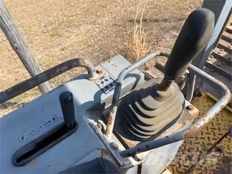 Generation-Komatsu D32 Crawler dozers-interior