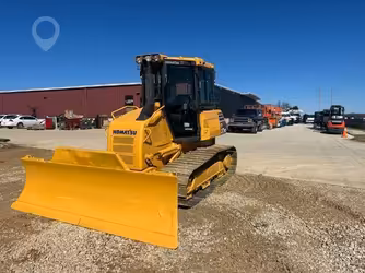 Generation-Komatsu D37 Crawler dozers-exterior