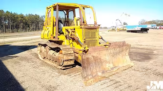Generation-Komatsu D41 Crawler dozers-exterior