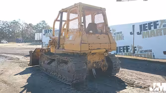 Generation-Komatsu D41 Crawler dozers-exterior