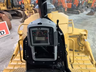 Generation-Cat D7 Crawler dozers-interior