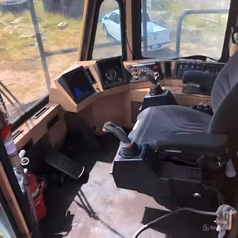 Generation-Letourneau D950 Wheel dozers-interior
